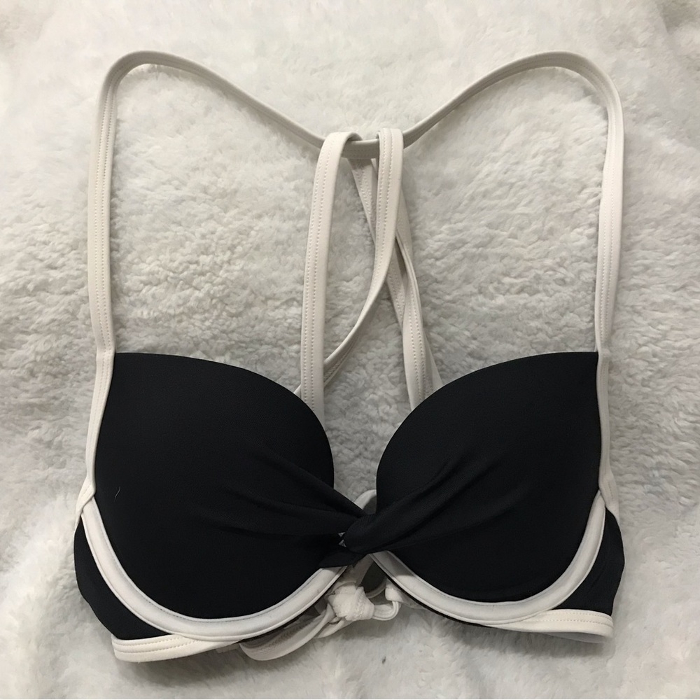 ADORE ME Black & White Bikini Top size 32B